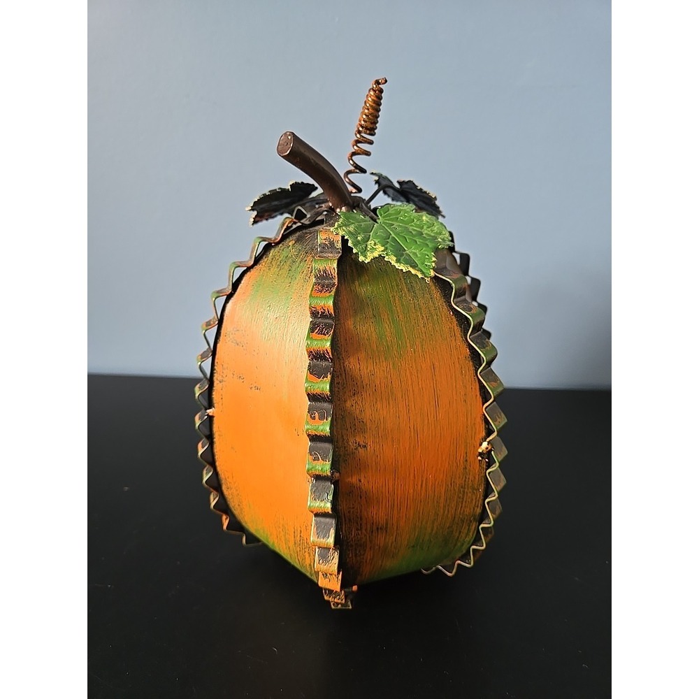Metal Fall Harvest Pumpkin with Leaves ~ Tabletop‎ Centerpiece Home Decor - Picture 4 of 10